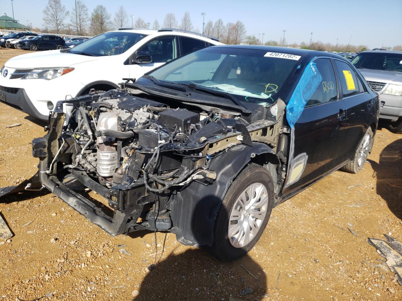 Photo 2 from auction – 2014 TOYOTA CAMRY L with VIN 4T4BF1FK9ER379149