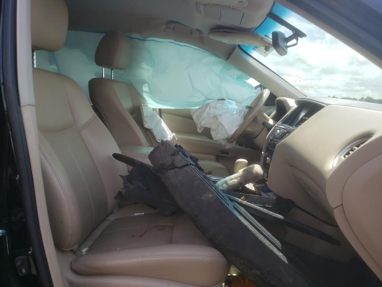 Photo 5 from auction – 2014 NISSAN PATHFINDER with VIN 5N1AR2MN2EC721255
