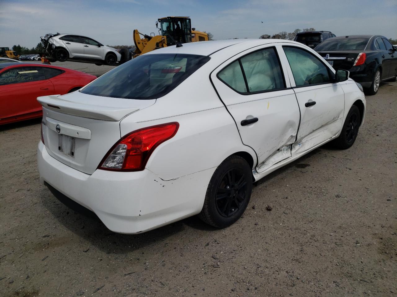 Photo 4 from auction – 2019 NISSAN VERSA S with VIN 3N1CN7AP2KL825288