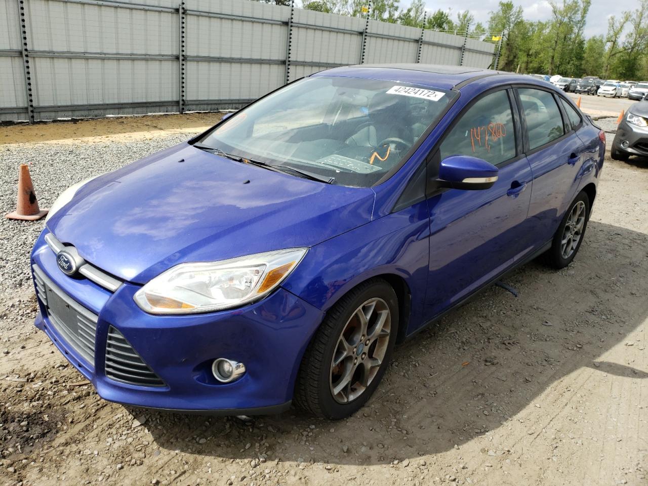 Foto 2 de la subasta – 2013 FORD FOCUS SE con VIN 1FADP3F29DL171539