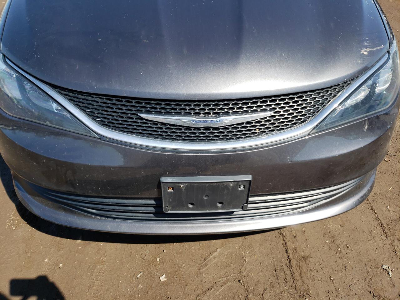 Photo 7 from auction – 2017 CHRYSLER PACIFICA L with VIN 2C4RC1CG9HR661363