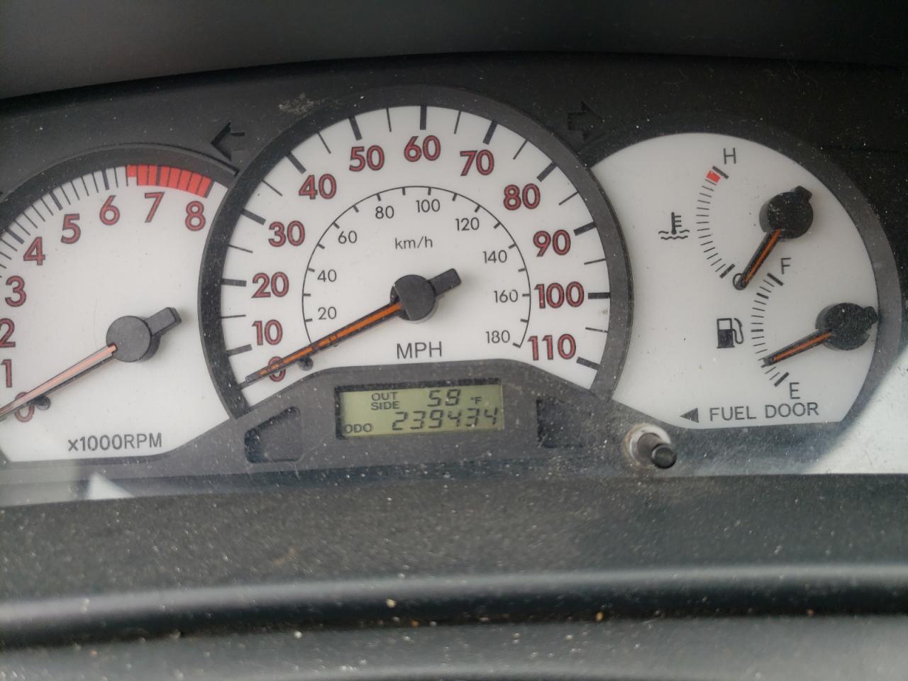 Photo 8 from auction – 2003 TOYOTA COROLLA CE with VIN 1NXBR32EX3Z050261