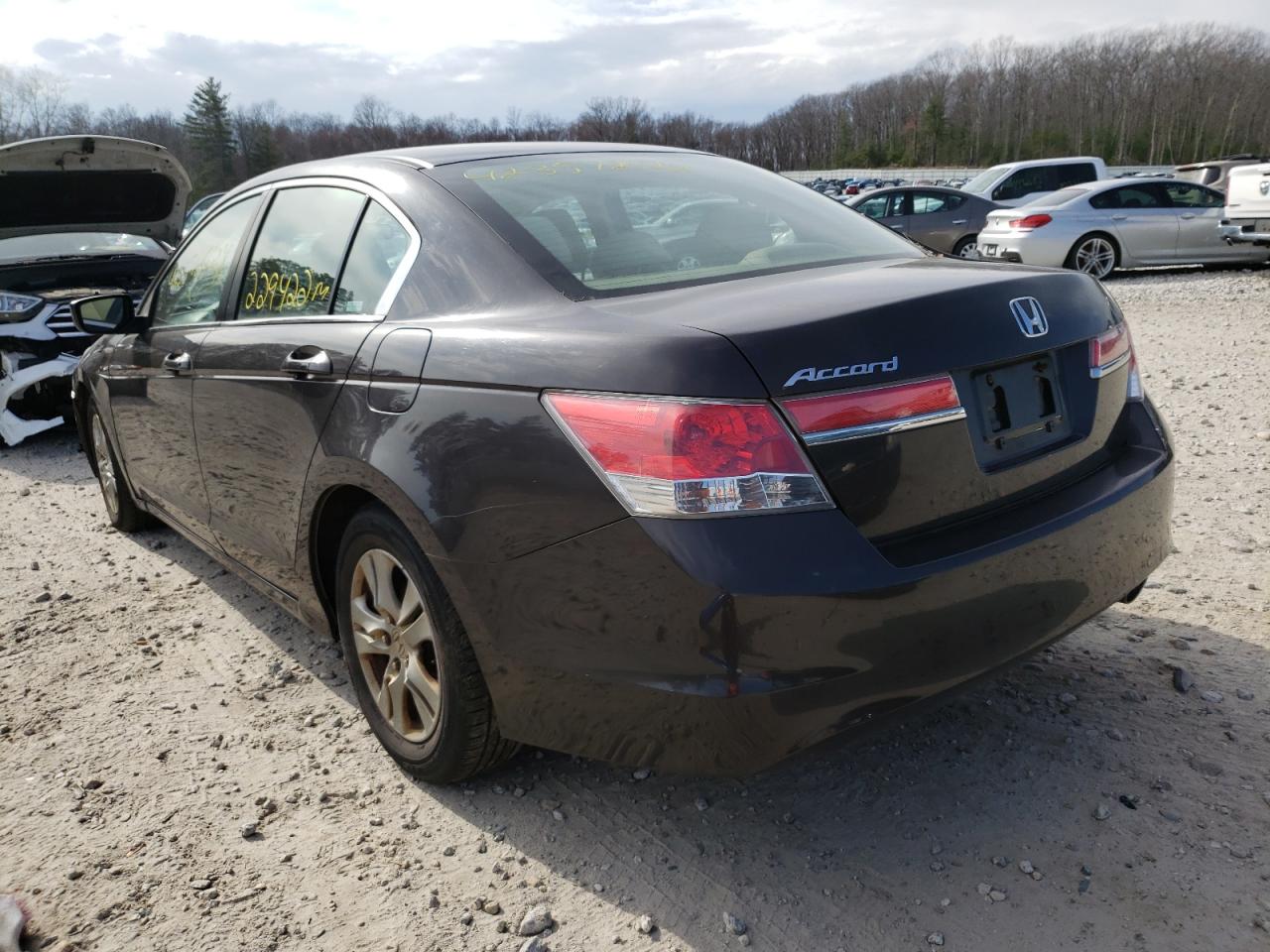 Photo 3 from auction – 2011 HONDA ACCORD LXP with VIN 1HGCP2F45BA072986