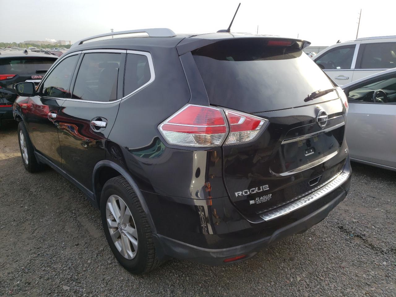 Photo 3 from auction – 2015 NISSAN ROGUE S with VIN KNMAT2MTXFP517639