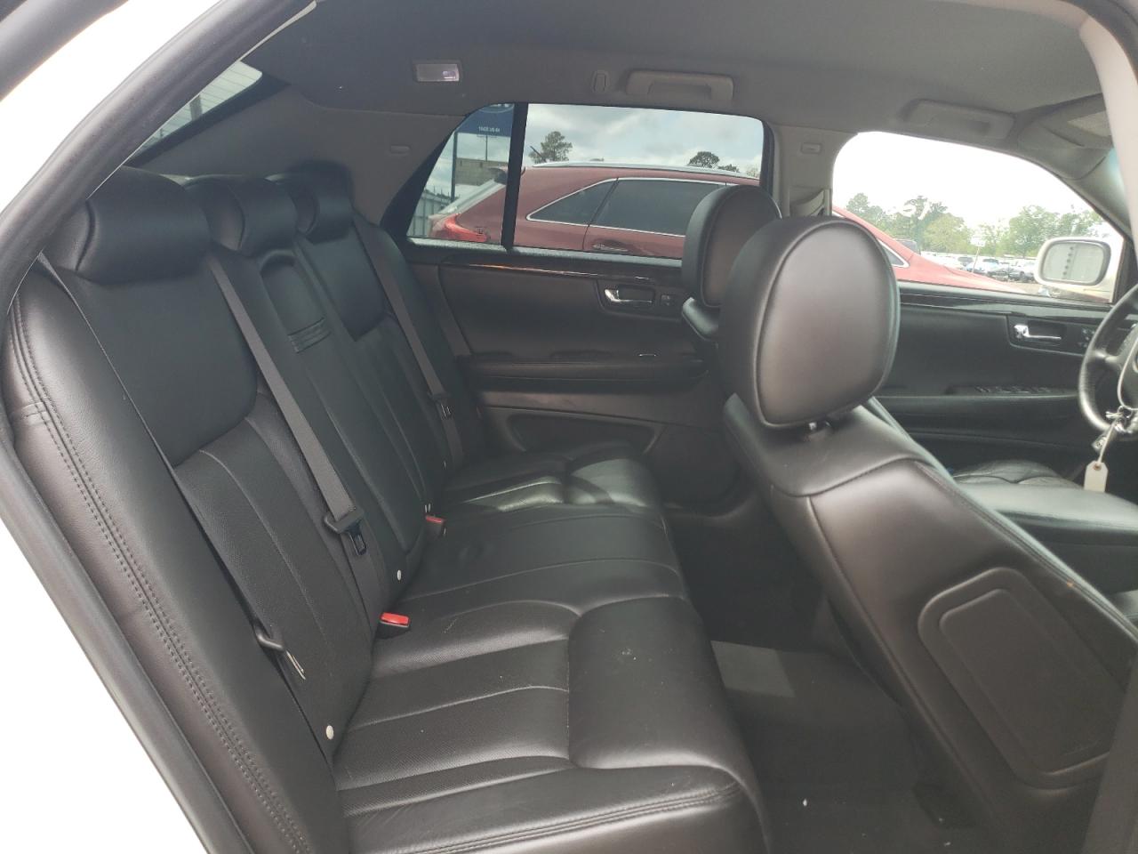 Photo 6 from auction – 2008 CADILLAC DTS with VIN 1G6KD57Y88U157482