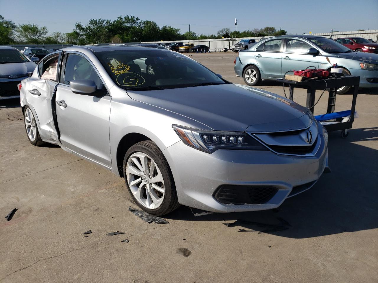 ACURA ILX BASE W 2018 с VIN 19UDE2F38JA002575 - Фото с аукциона
