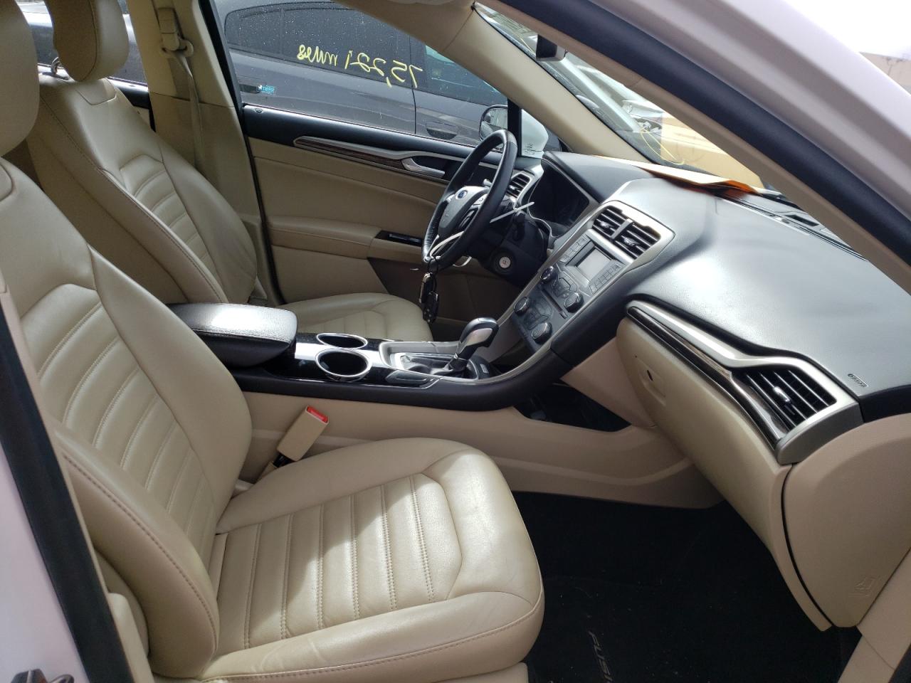 Photo 5 from auction – 2013 FORD FUSION SE with VIN 3FA6P0H91DR352055