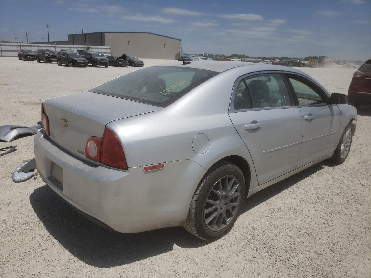 Photo 4 from auction – 2011 CHEVROLET MALIBU LS with VIN 1G1ZB5E17BF104168