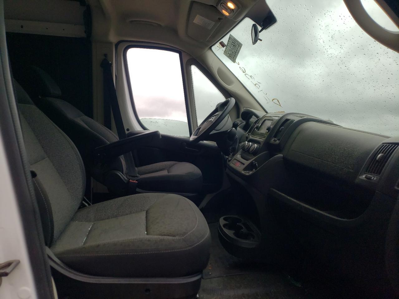 Photo 5 from auction – 2019 RAM PROMASTER with VIN 3C6TRVBG2KE554006