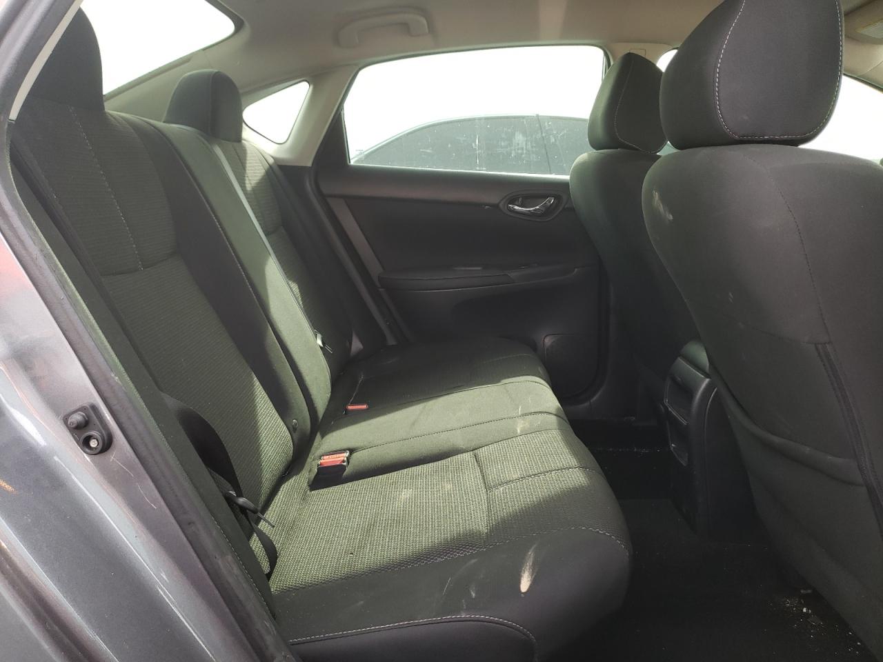 Photo 6 from auction – 2018 NISSAN SENTRA S with VIN 3N1AB7AP3JY293230