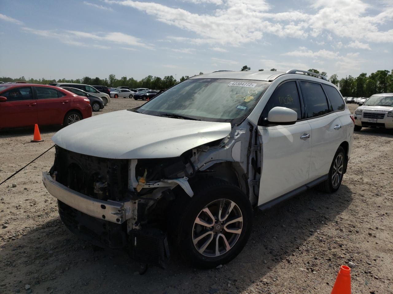 Photo 2 from auction – 2013 NISSAN PATHFINDER with VIN 5N1AR2MNXDC651096