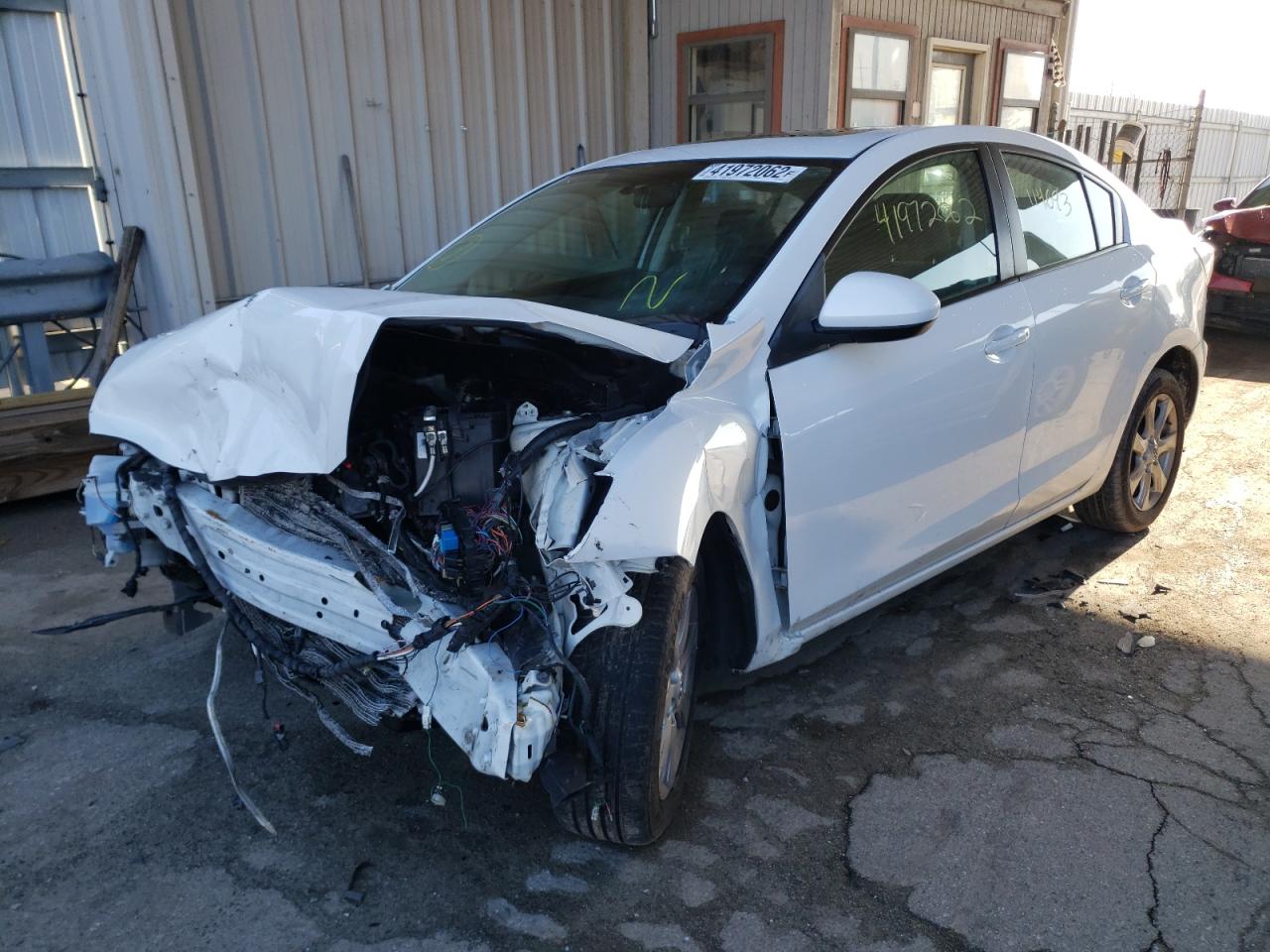 Photo 2 from auction – 2010 MAZDA 3 I with VIN JM1BL1SG6A1320984