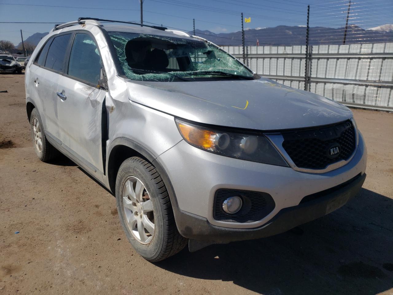 KIA SORENTO BA 2012 with VIN 5XYKT4A66CG215326 - Photo from auction