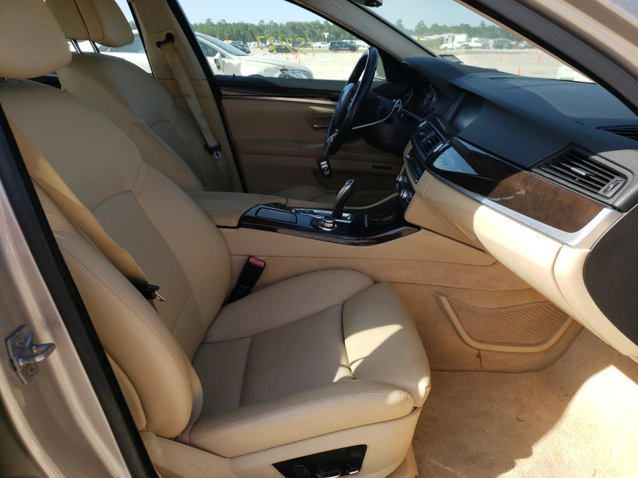 صورة رقم 5 من المزاد - 2011 BMW 535 I مع VIN WBAFR7C5XBC608865