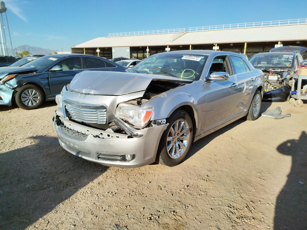 Photo 2 from auction – 2013 CHRYSLER 300C with VIN 2C3CCAET0DH674006
