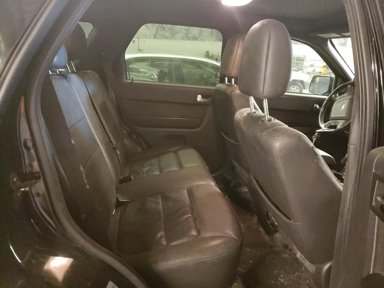 Photo 6 from auction – 2010 FORD ESCAPE XLT with VIN 1FMCU9DG7AKD26313