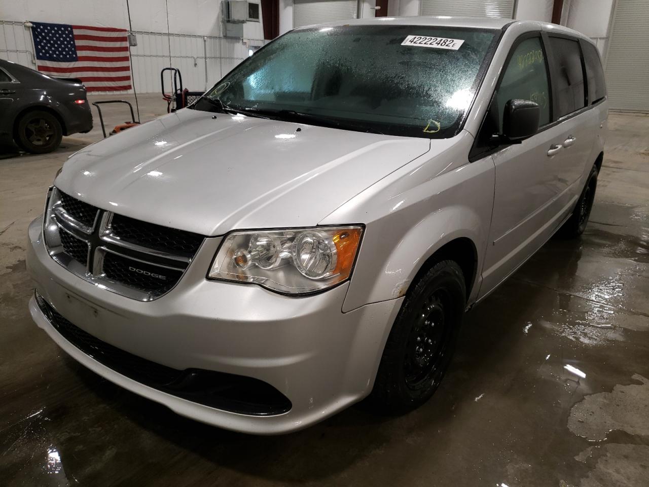 Photo 2 from auction – 2011 DODGE GRAND CARA with VIN 2D4RN4DG4BR762640