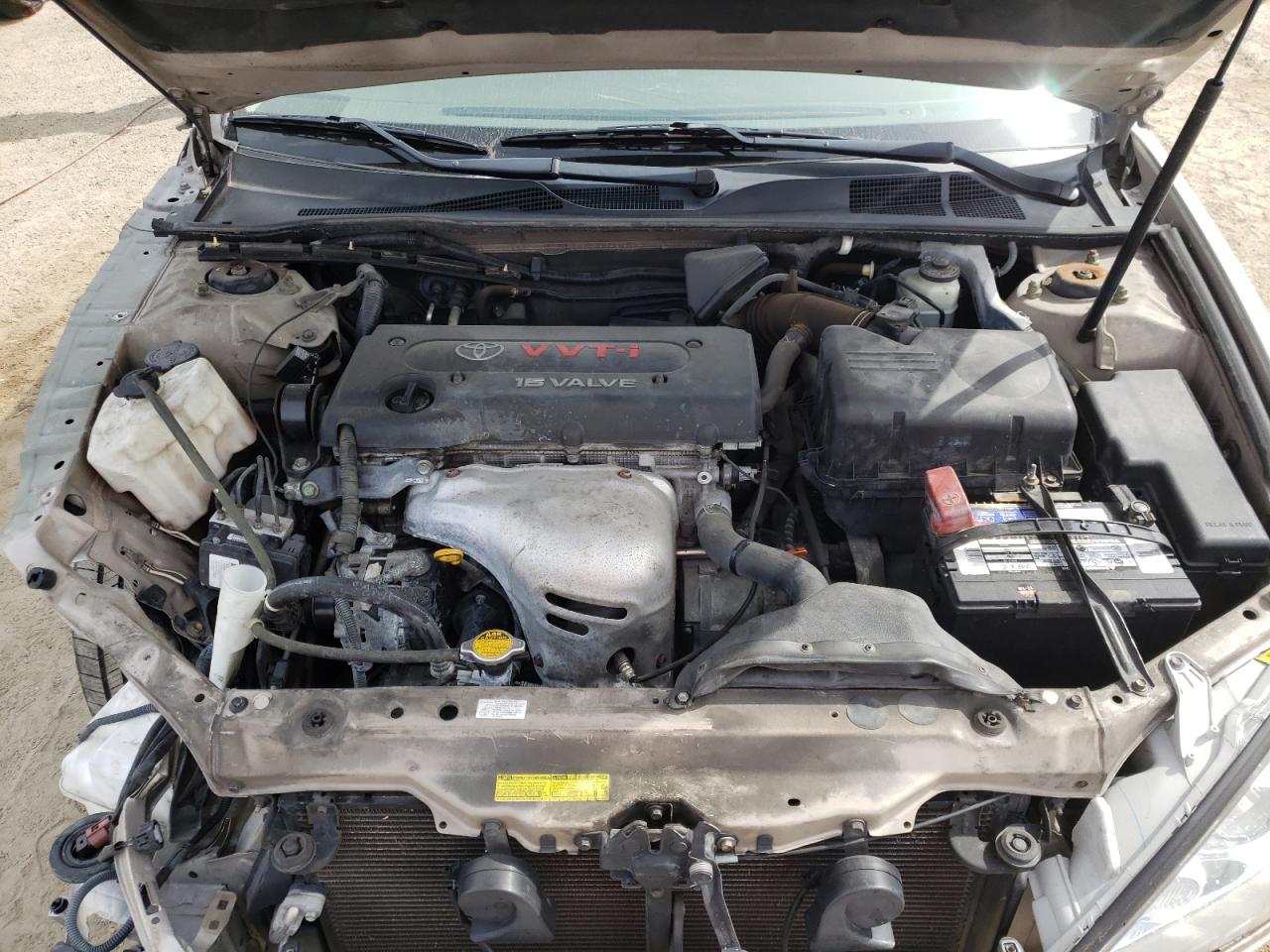 Photo 7 from auction – 2005 TOYOTA CAMRY LE with VIN 4T1BE32K85U403763