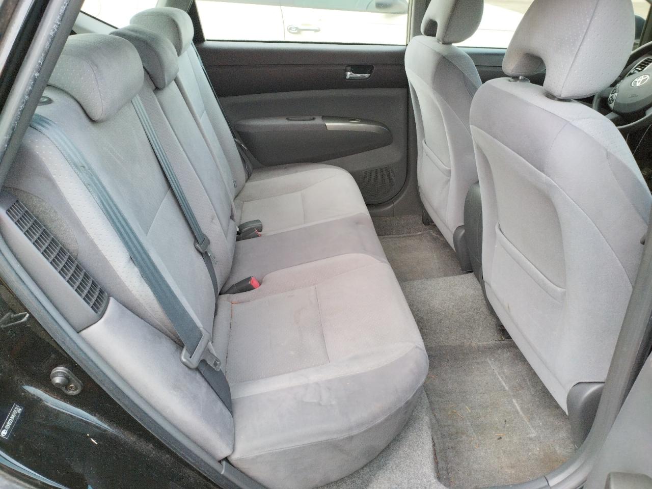 Photo 6 from auction – 2004 TOYOTA PRIUS with VIN JTDKB22UX40101311