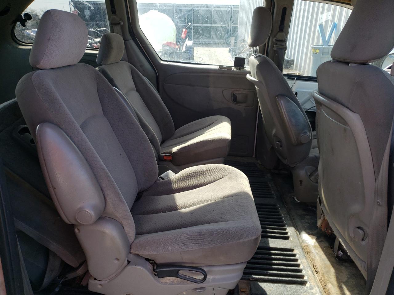 Photo 6 from auction – 2003 DODGE CARAVAN C/ with VIN 1D4GP21353B334874
