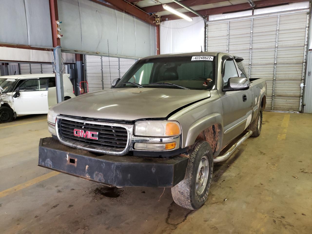 Photo 2 from auction – 2002 GMC NEW SIERRA with VIN 1GTEK19T02E171260