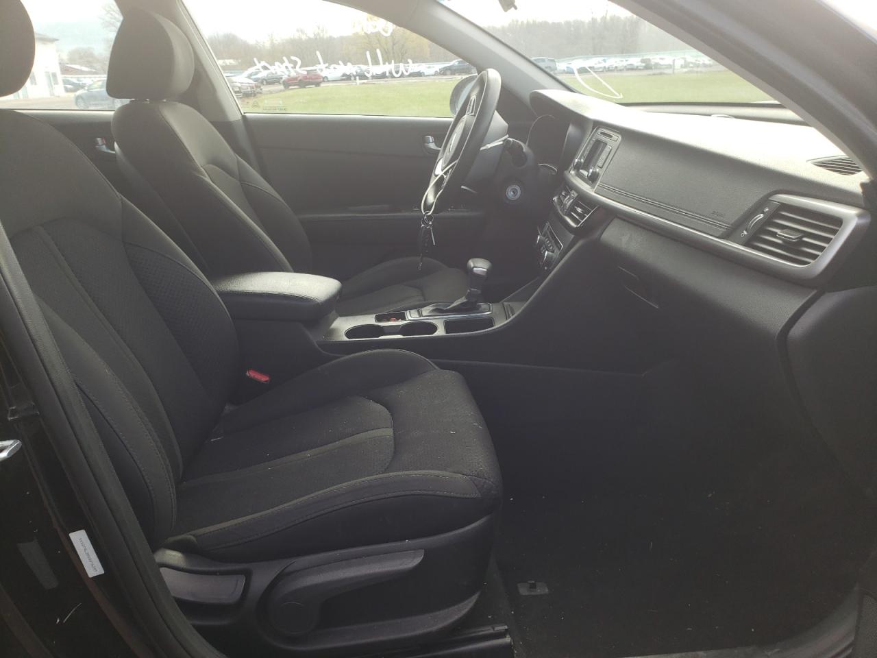 Photo 5 from auction – 2016 KIA OPTIMA LX with VIN 5XXGT4L38GG076397