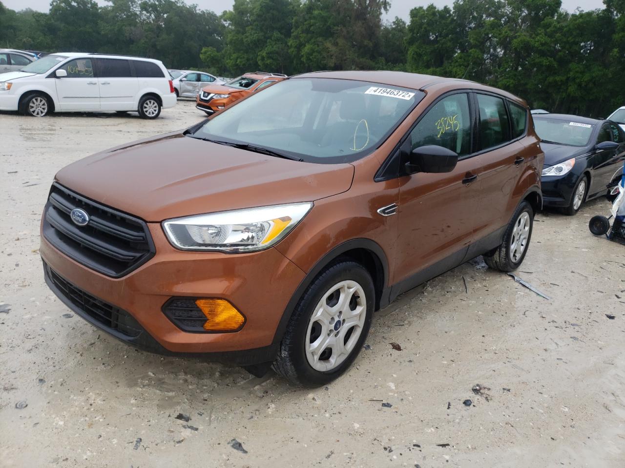 Photo 2 from auction – 2017 FORD ESCAPE S with VIN 1FMCU0F76HUA20601