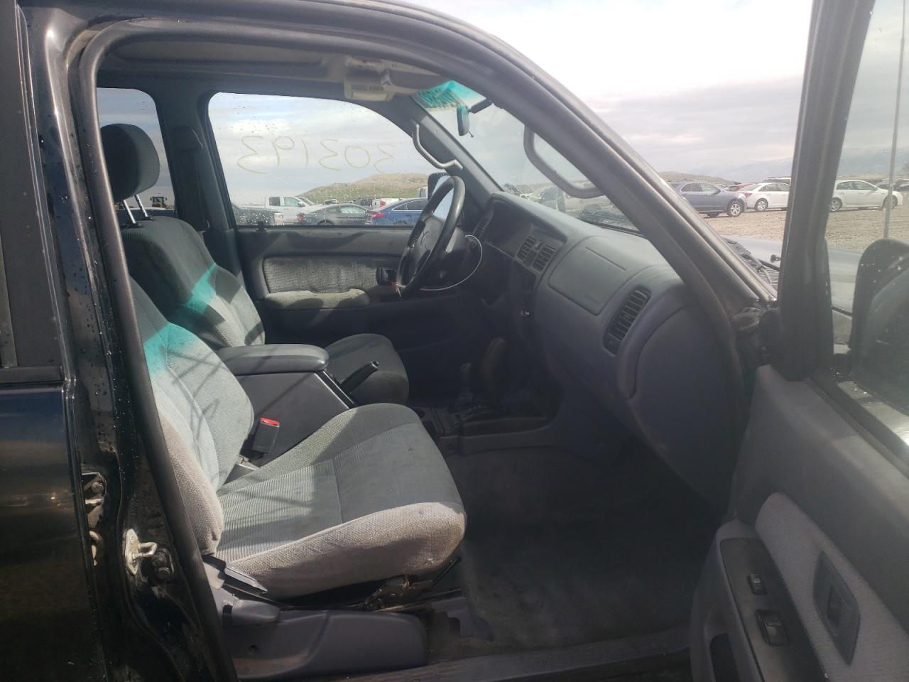 Photo 5 from auction – 2000 TOYOTA 4RUNNER SR with VIN JT3HN86R3Y0265598