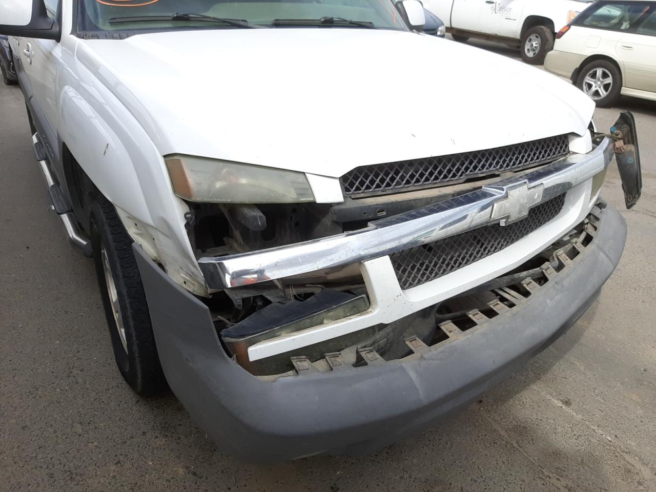 Photo 9 from auction – 2002 CHEVROLET AVALANCHE with VIN 3GNEK13T82G313668