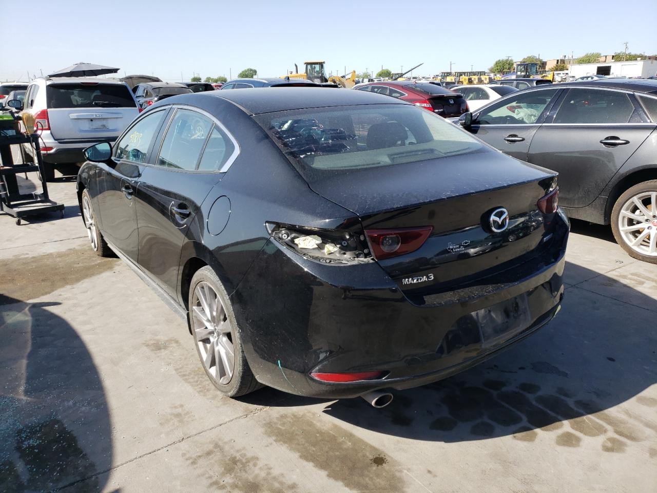 Photo 3 from auction – 2021 MAZDA 3 SELECT with VIN JM1BPABL4M1321427