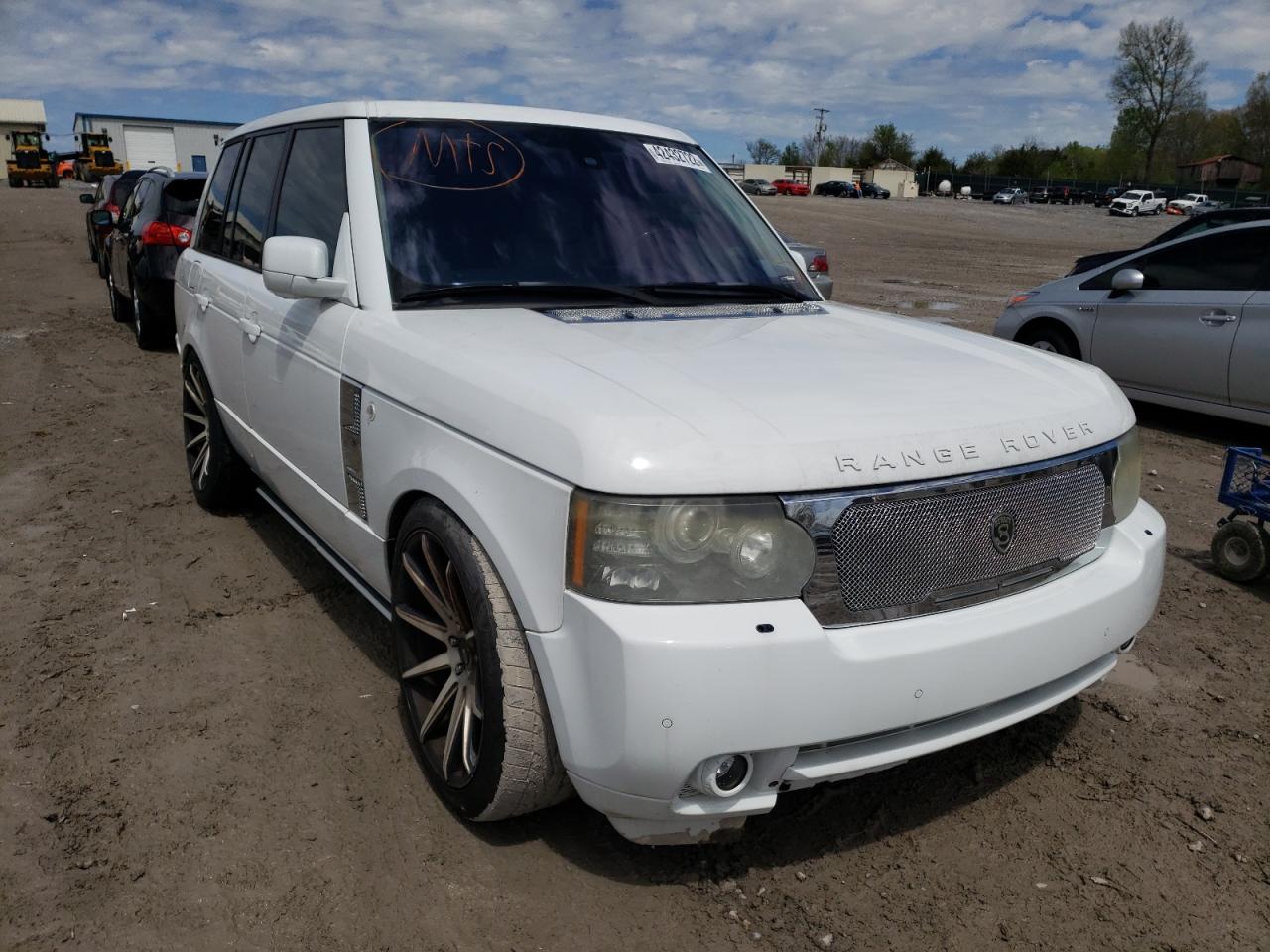 LAND ROVER RANGE ROVE 2011 with VIN SALMF1E47BA334338 - Photo from auction