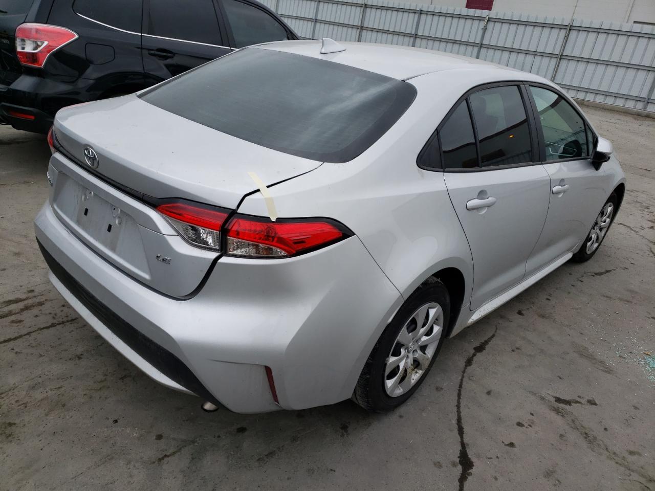 Photo 4 from auction – 2020 TOYOTA COROLLA LE with VIN 5YFEPRAE5LP065131