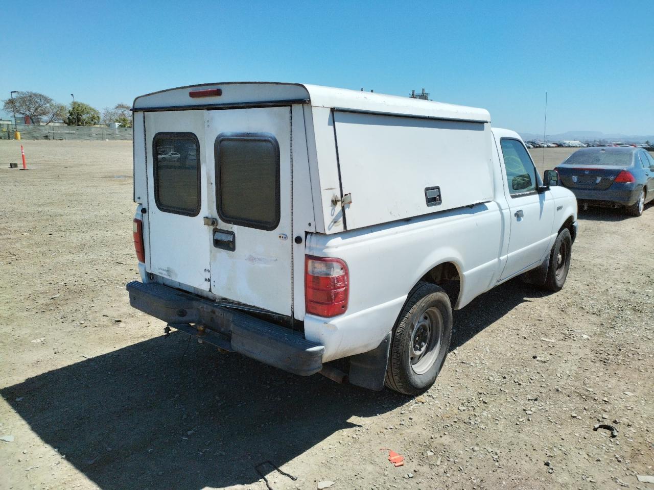 Photo 4 from auction – 2001 FORD RANGER with VIN 1FTYR10U81PB10109