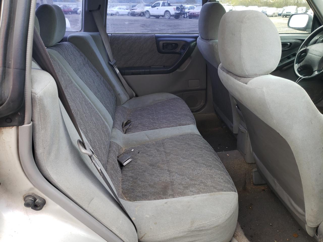 Photo 6 from auction – 1999 SUBARU FORESTER L with VIN JF1SF6355XH723183