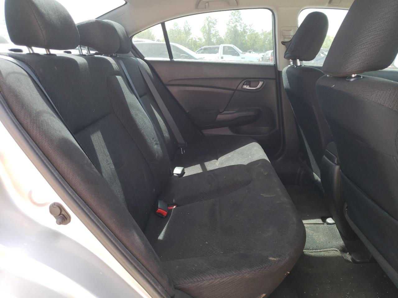 Photo 6 from auction – 2013 HONDA CIVIC LX with VIN 2HGFB2F53DH558964