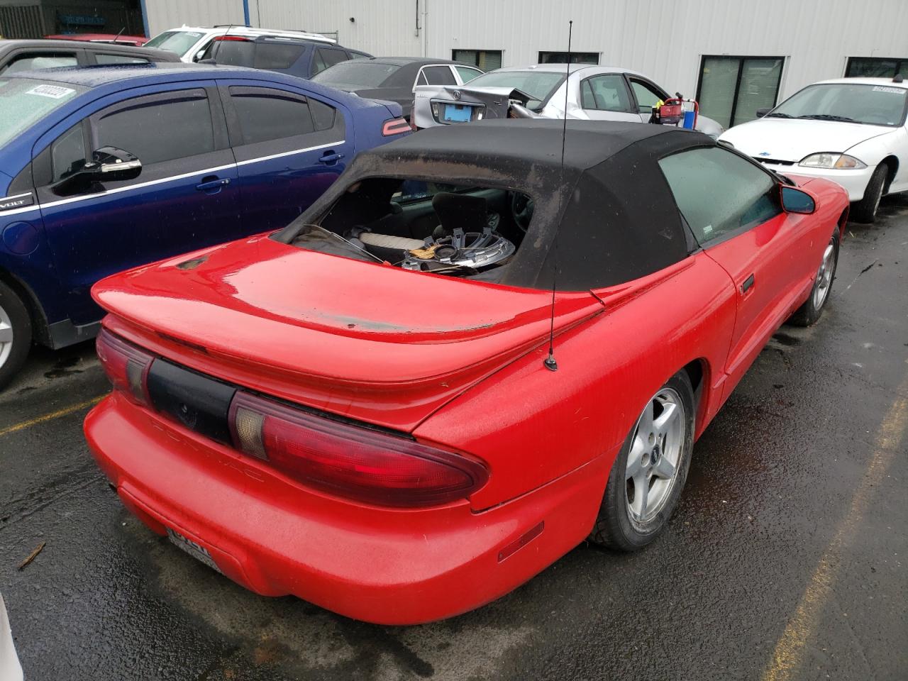 Photo 4 from auction – 1995 PONTIAC FIREBIRD with VIN 2G2FS32K0S2243818