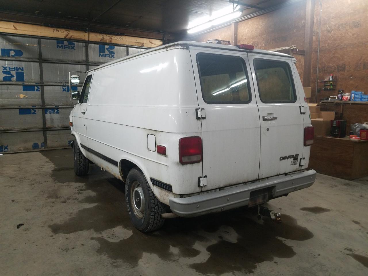 Photo 3 from auction – 1994 CHEVROLET G20 with VIN 1GCEG25Z5RF176038
