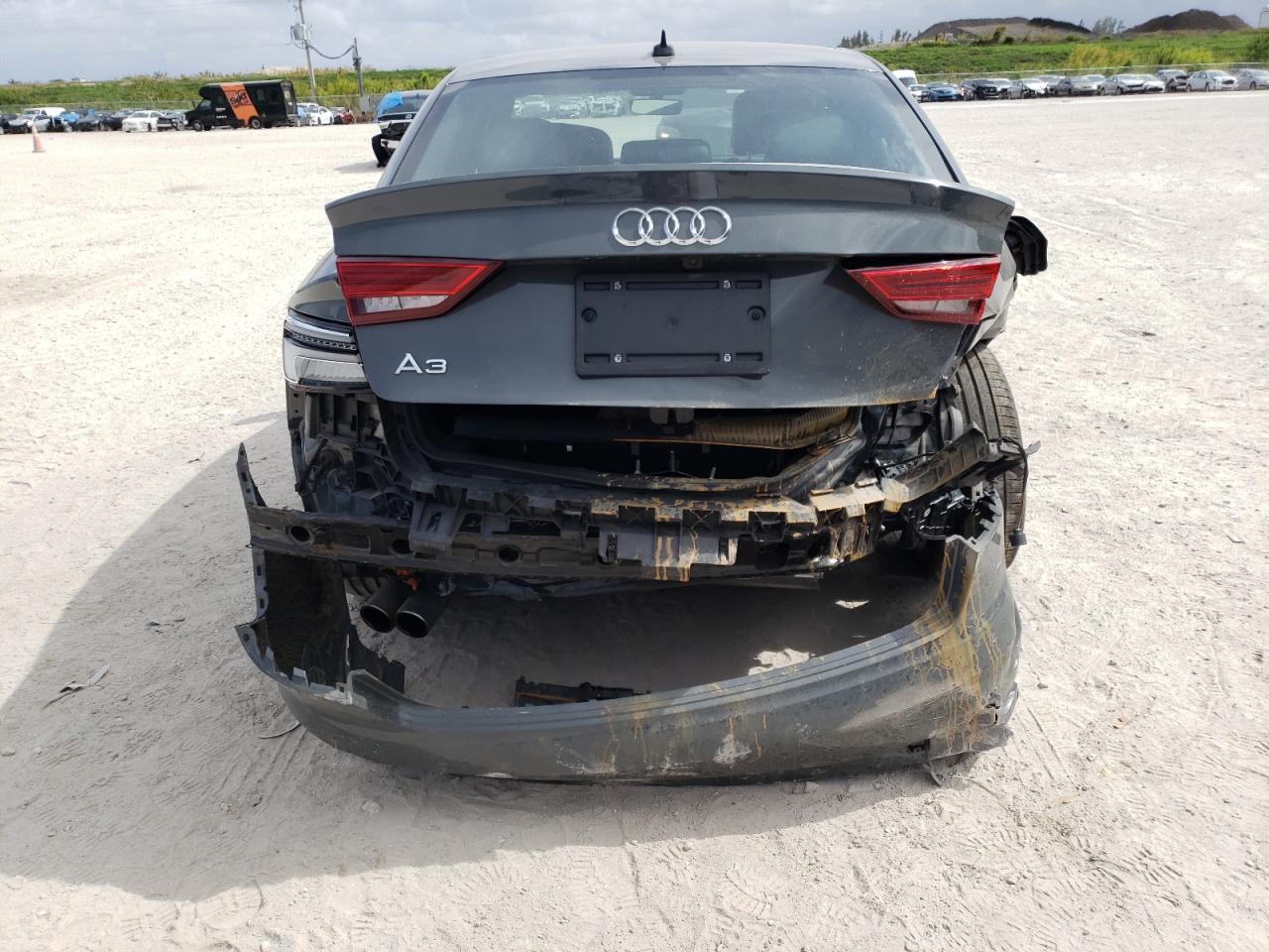 Photo 9 from auction – 2018 AUDI A3 PREMIUM with VIN WAUAUGFF1J1043509