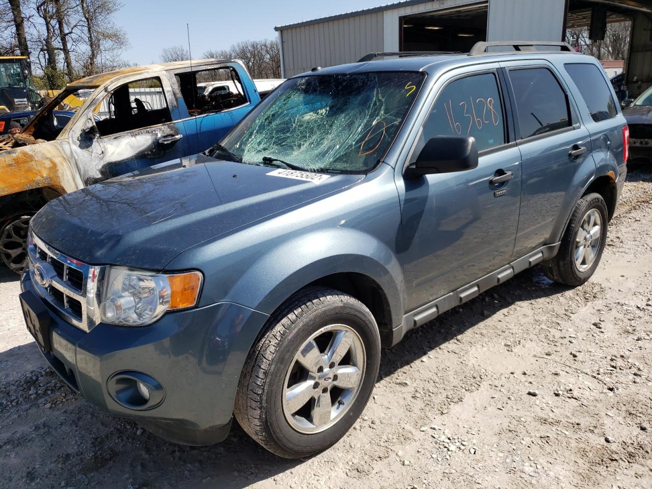 Photo 2 from auction – 2012 FORD ESCAPE XLT with VIN 1FMCU0DGXCKB50176