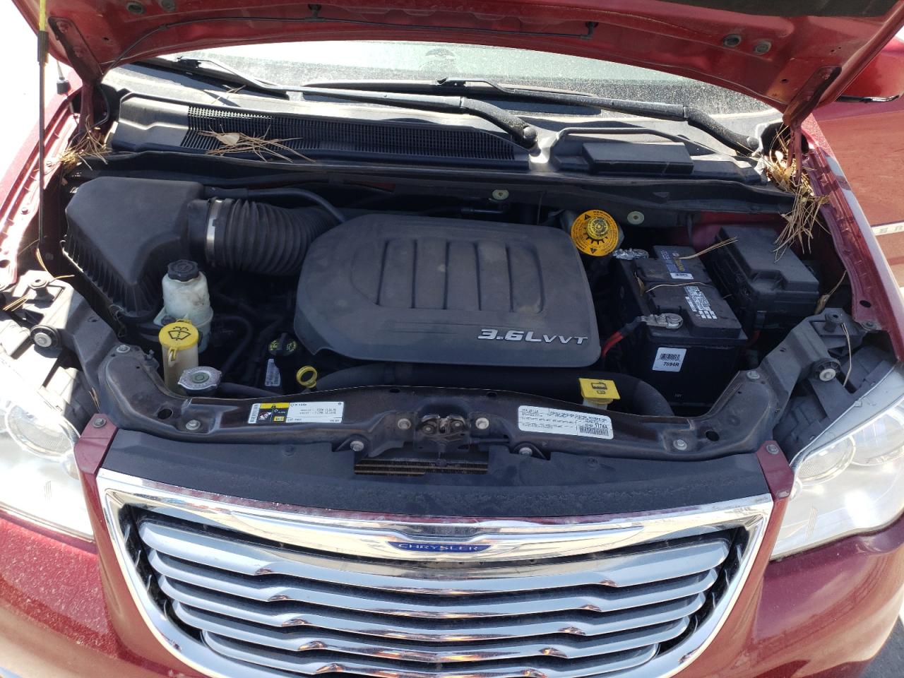 Photo 7 from auction – 2015 CHRYSLER TOWN & COU with VIN 2C4RC1BG0FR718080