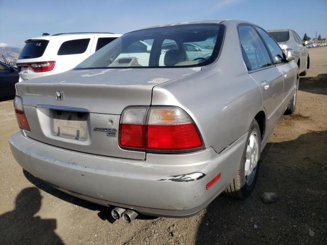 Photo 4 from auction – 1997 HONDA ACCORD EX with VIN 1HGCE6676VA021296