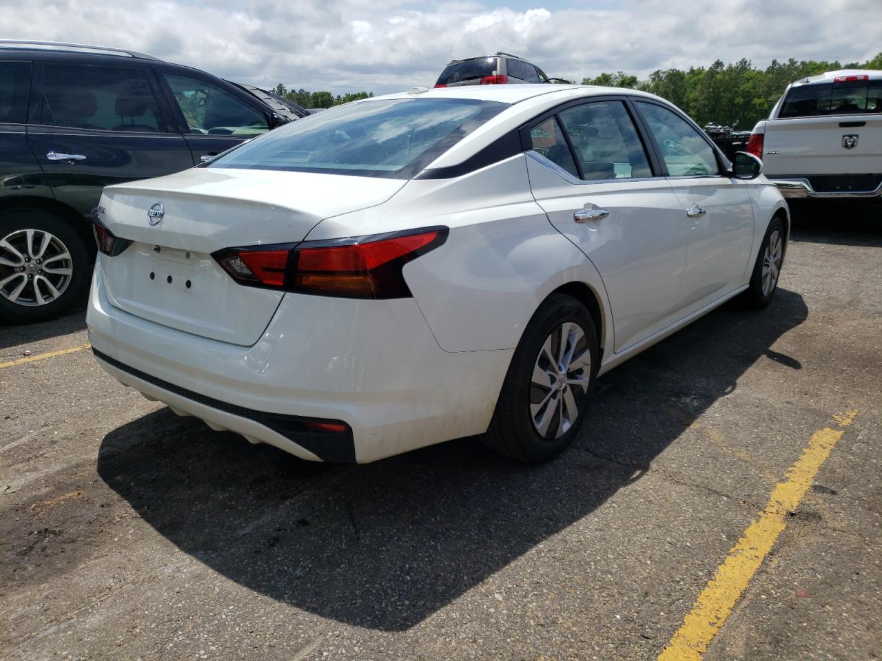Photo 4 from auction – 2020 NISSAN ALTIMA S with VIN 1N4BL4BV5LC248026