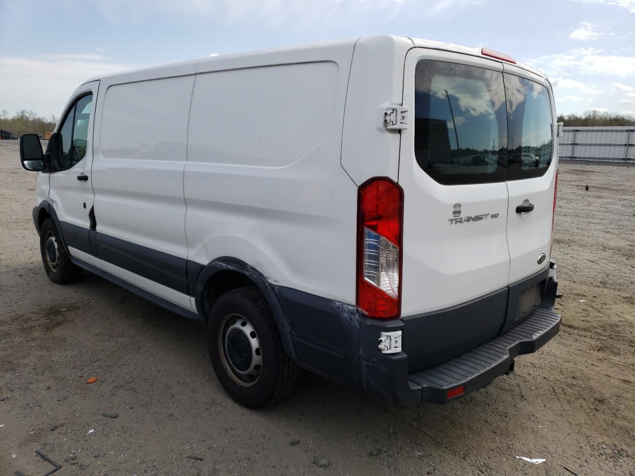 Photo 3 from auction – 2015 FORD TRANSIT T- with VIN 1FTNE1YM2FKB18214