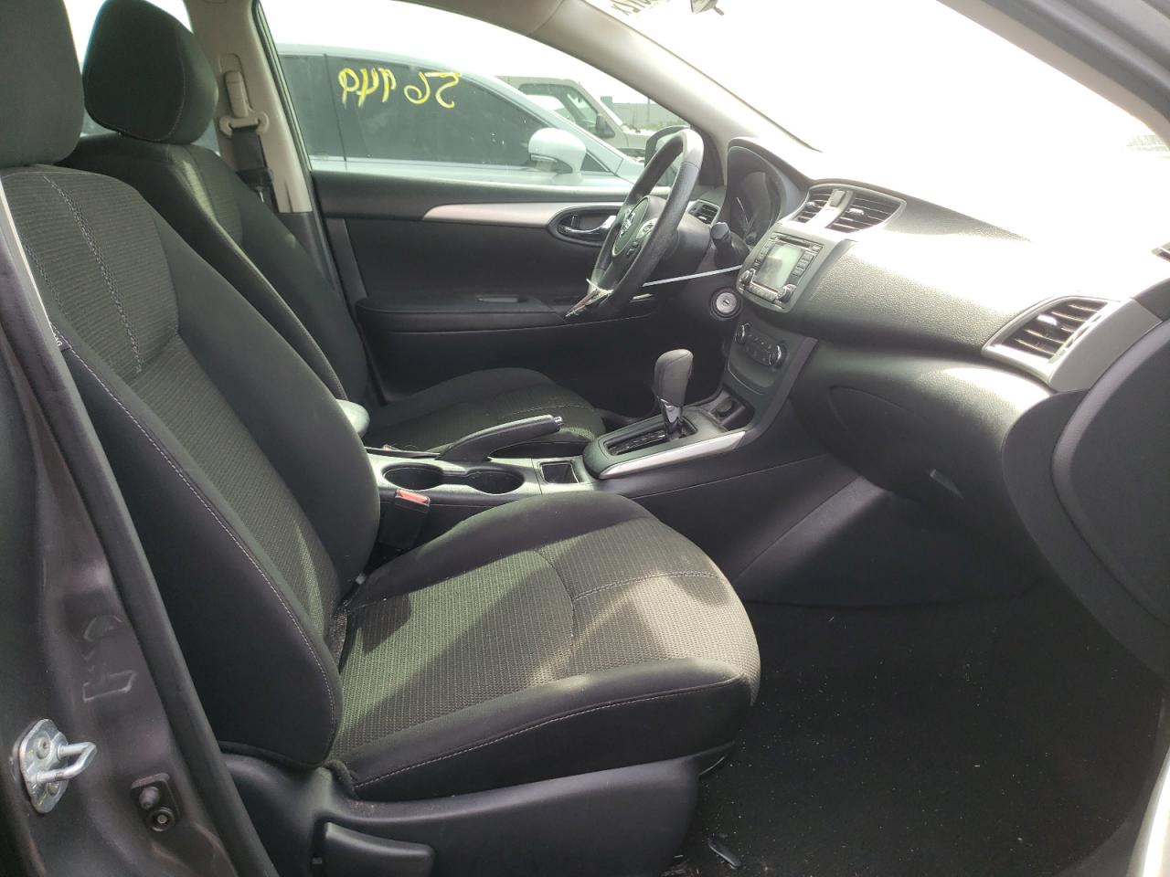 Photo 5 from auction – 2018 NISSAN SENTRA S with VIN 3N1AB7AP3JY293230