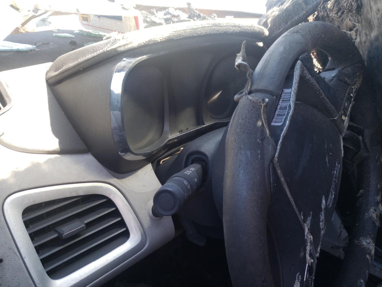 Photo 8 from auction – 2015 GMC TERRAIN SL with VIN 2GKFLWEK8F6113519