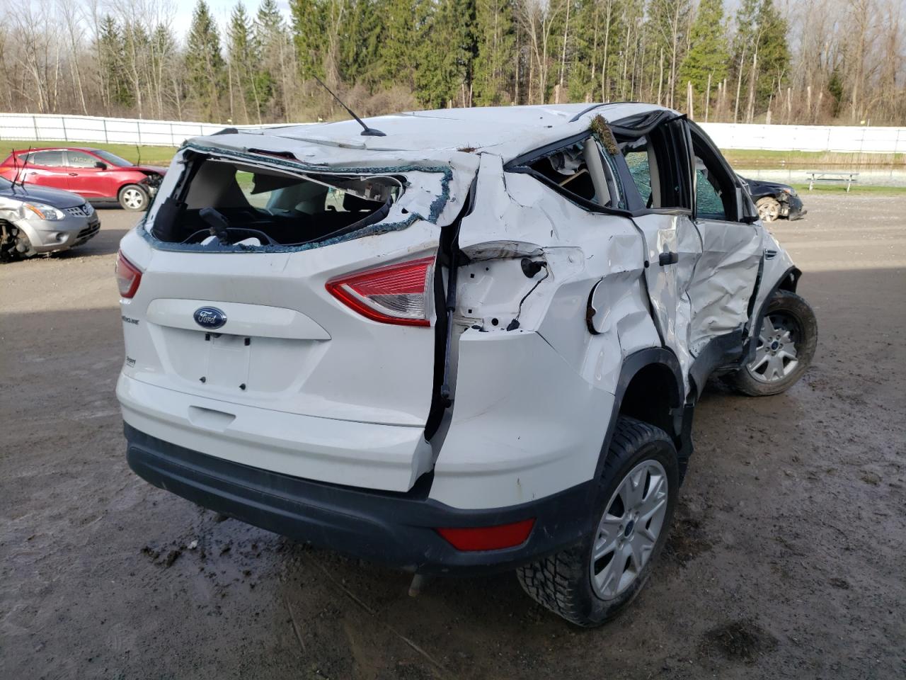 Photo 4 from auction – 2015 FORD ESCAPE S with VIN 1FMCU0F76FUA23317