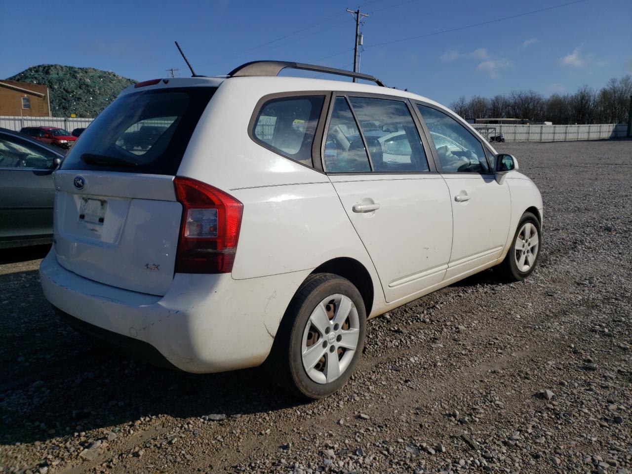 Photo 4 from auction – 2009 KIA RONDO BASE with VIN KNAFG528597221911