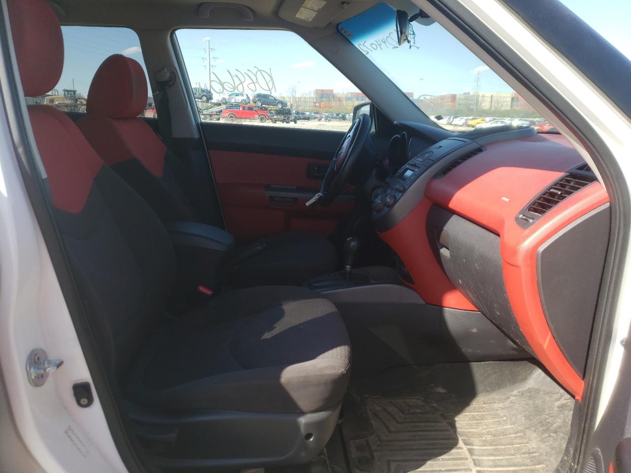 Zdjęcie 5 z aukcji – 2010 KIA SOUL + z VIN KNDJT2A28A7037152