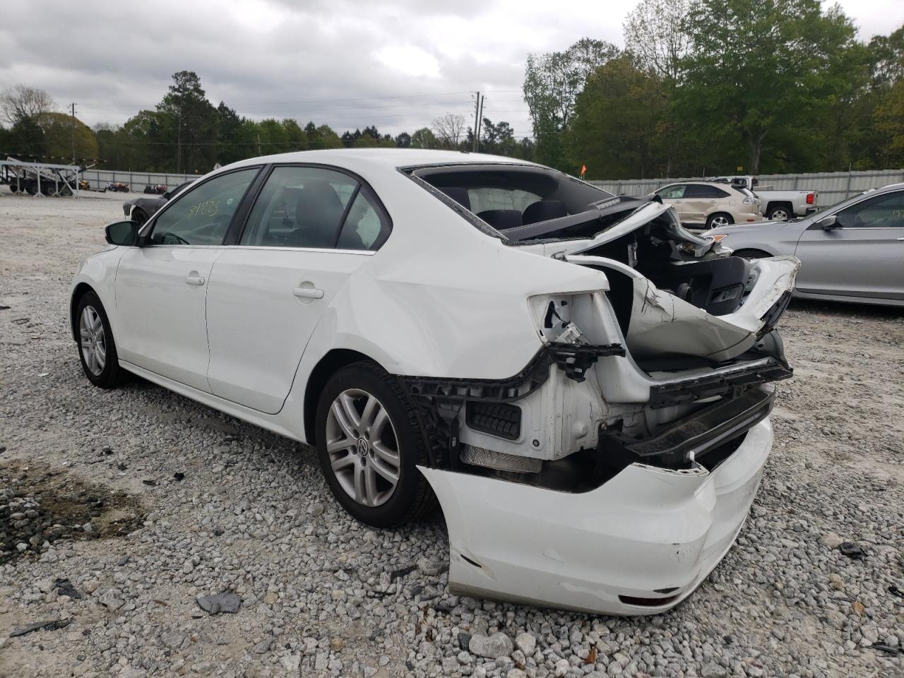 Photo 3 from auction – 2017 VOLKSWAGEN JETTA S with VIN 3VW2B7AJ8HM228756