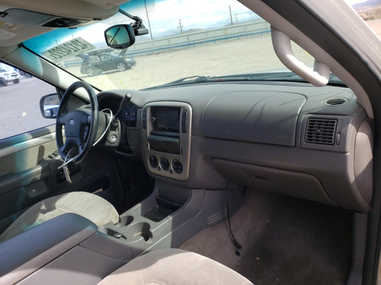 Фото 9 с аукциона – 2004 FORD EXPLORER X с VIN 1FMDU73W54ZA63140